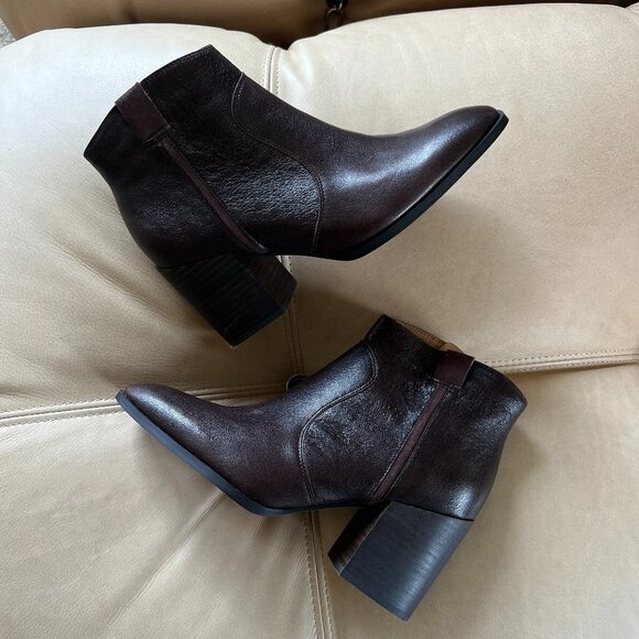 Vionic Shoes - Vionic Boots